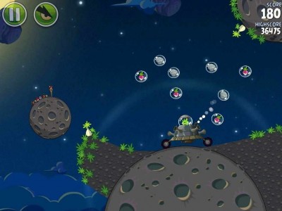 первый скриншот из Angry Birds Space