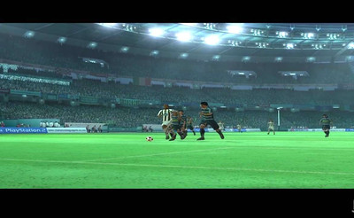 первый скриншот из UEFA Champions League 2004-2005