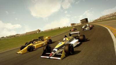 первый скриншот из F1 2013