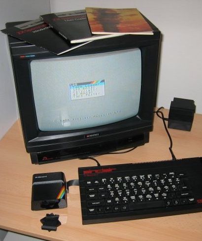 Эмулятор ZX Spectrum + 5000 игр к нему
