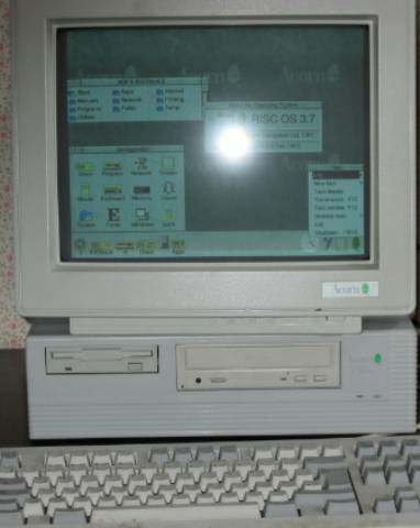 Коллекция игр RiscPC с установленной Risc OS 4 и эмулятором Коллекция игр RiscPC с установленной Risc OS 4 и эмулятором