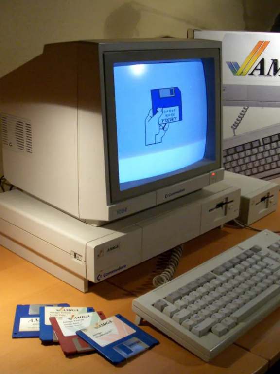 Игры для компьютера Amiga, выходившие на CD, только для него Игры для компьютера Amiga, выходившие на CD, только для него