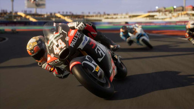 третий скриншот из MotoGP 25
