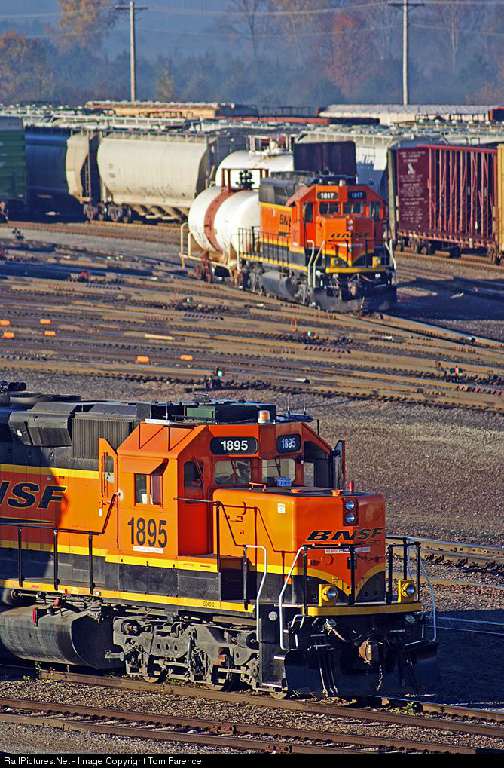 Railworks: BNSF Officially Licensed ES44AC & SD40-2 Railworks: BNSF Officially Licensed ES44AC & SD40-2